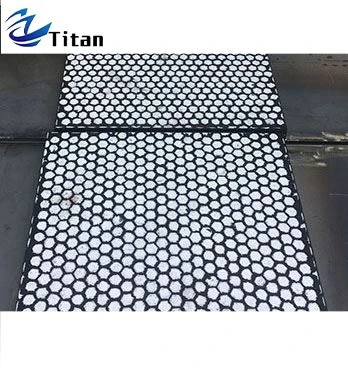 Ưu điểm ứng dụng của lớp lót gốm composite chống mài mòn trong máy trộn xi la...