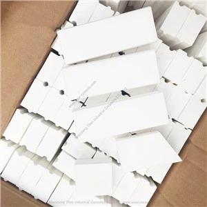 Gạch lót gốm Alumina